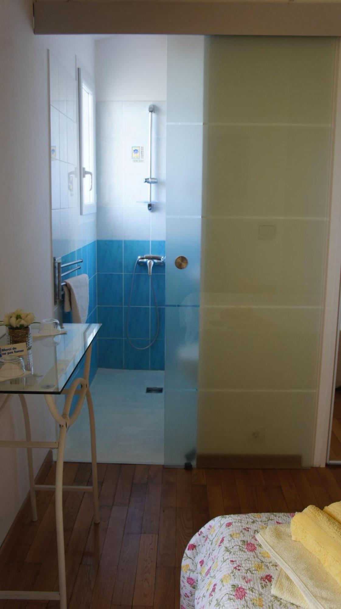 Chambre D'Hotes Ananda Систерон Номер фото